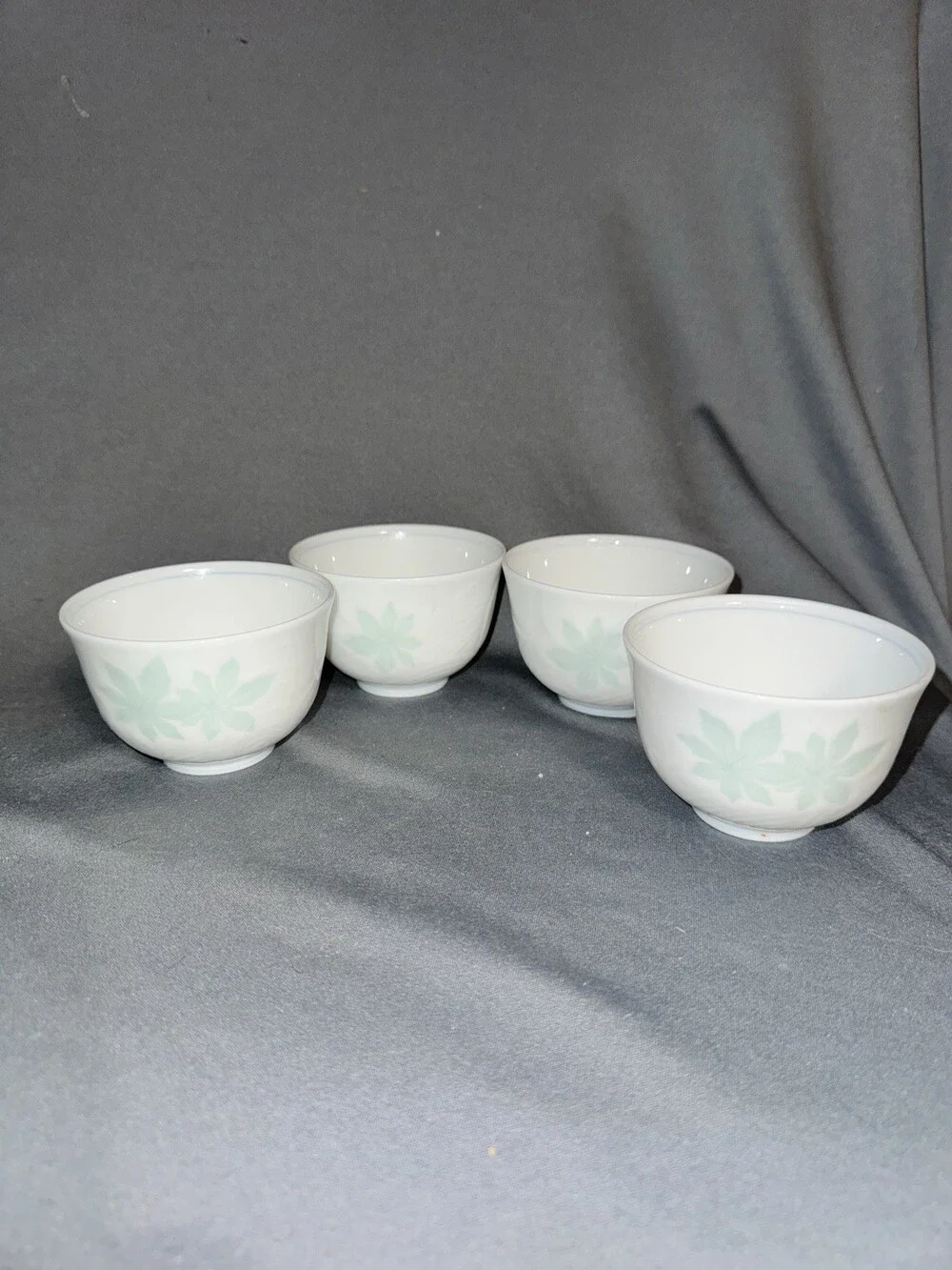 Vintage Japanese Porcelain Tea Cups Set 4 Green Leaf Rice Bowls Japan